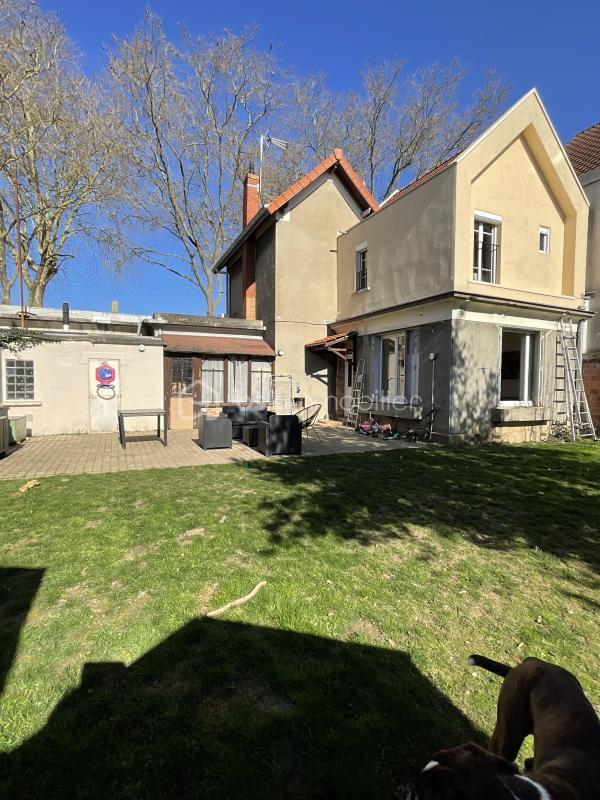 Maison en pierre - 119 m² - 5 pièces