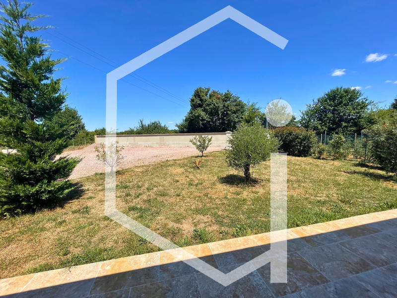 Maison - 105 m² - 4 pièces