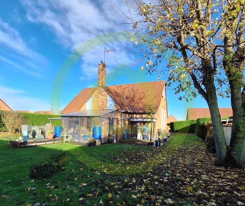 Maison - 160 m² - 8 pièces