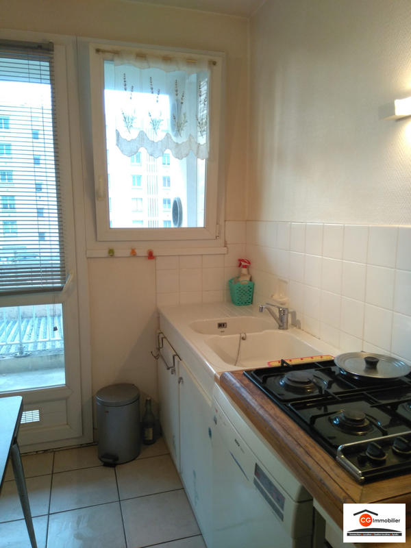 Appartement - 81 m² - 4 pièces