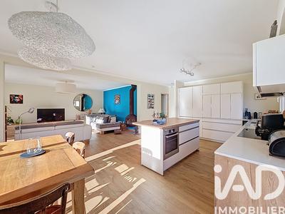 Maison - 171 m² - 6 pièces