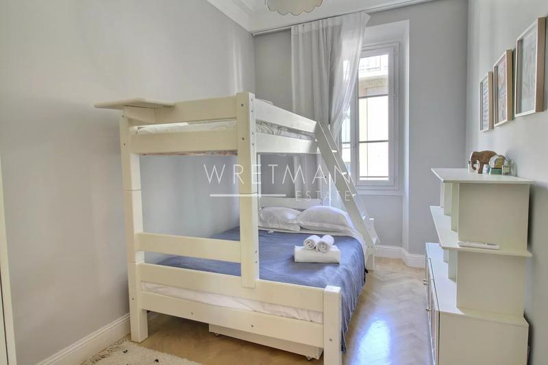 Appartement - 112 m² - 4 pièces