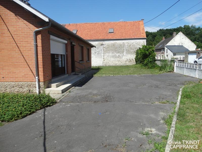 Maison - 90 m² - 5 pièces