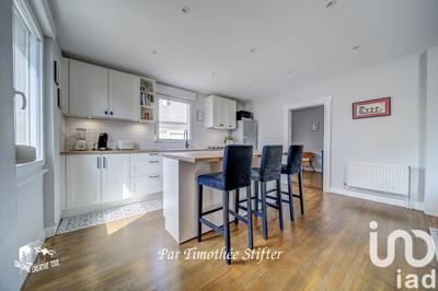 Maison - 136 m² - 6 pièces