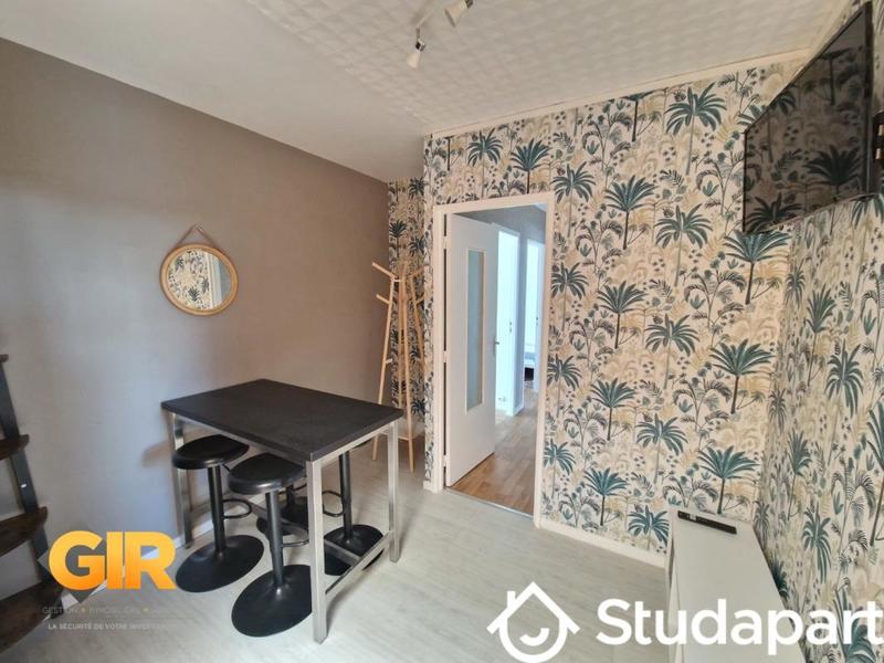 Chambre - 12 m² - 1 pièce