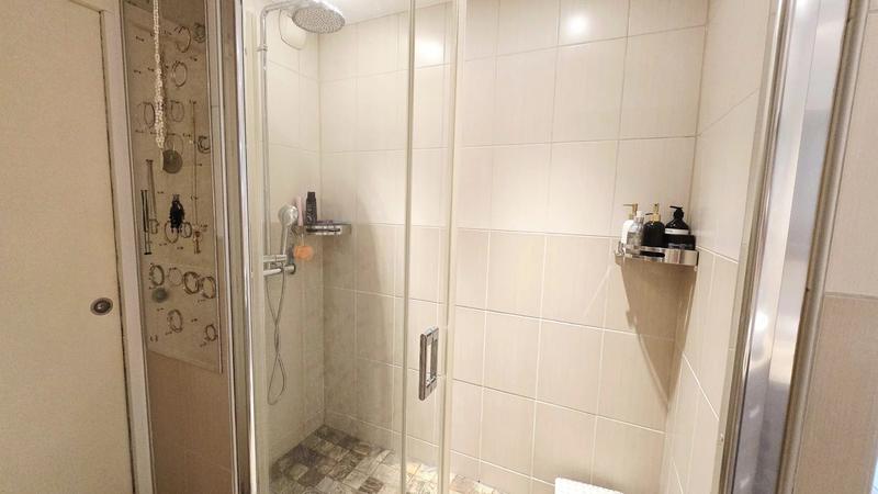 Appartement - 83 m² - 3 pièces