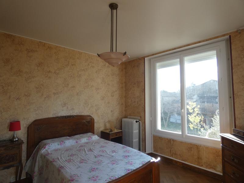 Maison - 202 m² - 7 pièces