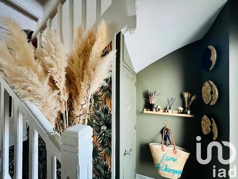 Maison de ville - 190 m² - 8 pièces