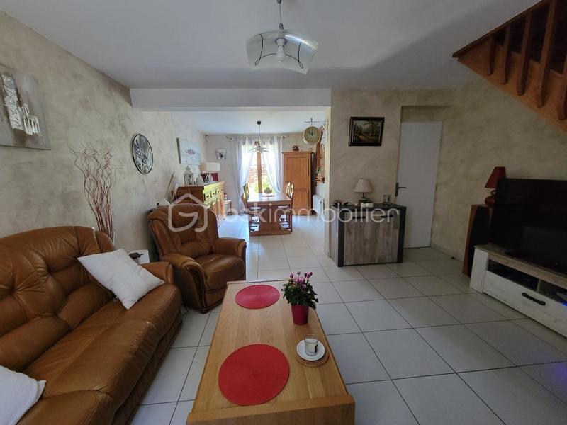 Maison - 92 m² - 5 pièces