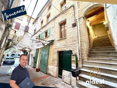 Duplex - 85 m² - 5 pièces