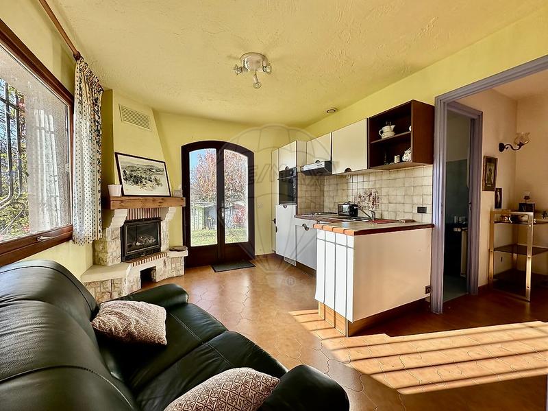 Propriété - 307 m² - 10 pièces