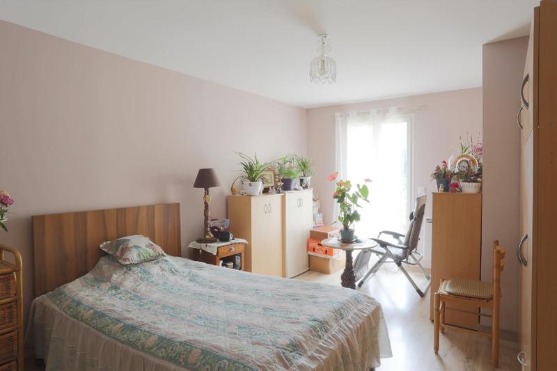 Maison - 263 m² - 11 pièces