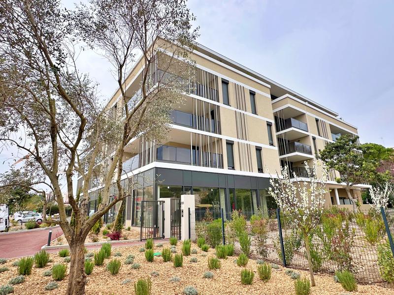 Appartement - 98 m² - 4 pièces