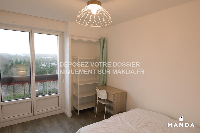 Chambre - 11 m² - 5 pièces