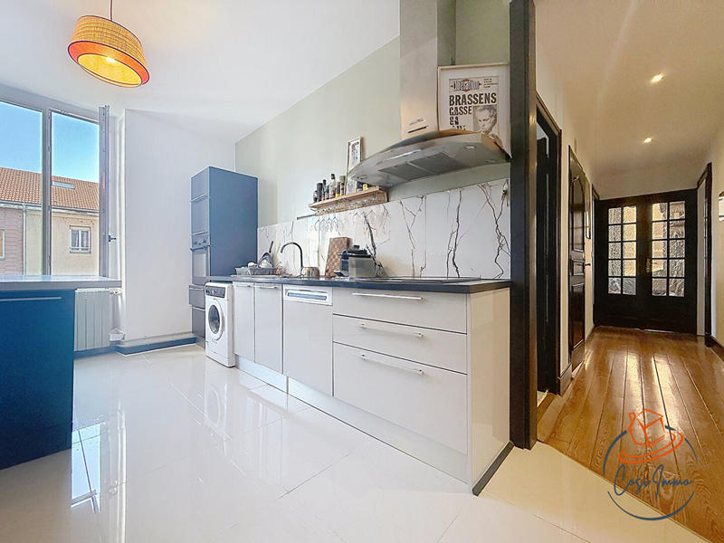 Appartement - 110 m² - 4 pièces