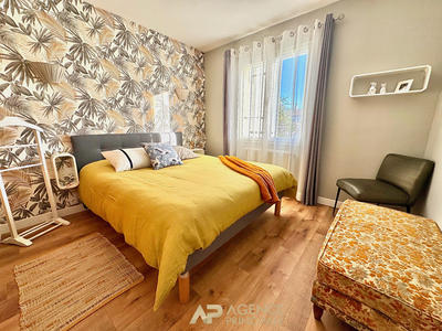 Maison - 102 m² - 4 pièces