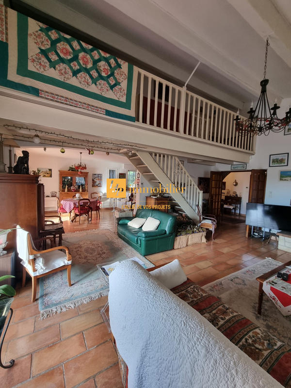 Villa - 175 m² - 7 pièces