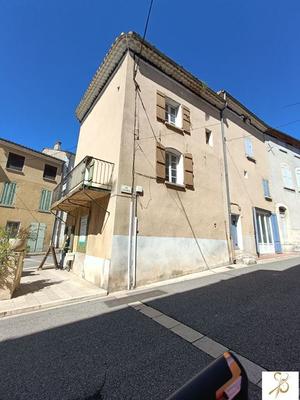 Maison de village - 150 m² - 3 pièces