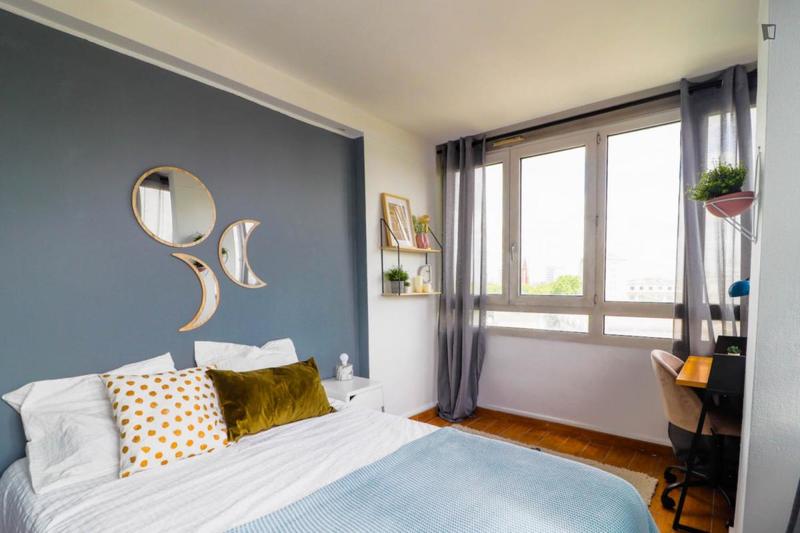 Chambre - 11 m² - 4 pièces