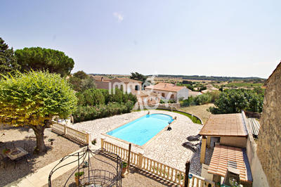 Maison - 201 m² - 6 pièces