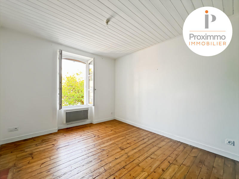 Maison - 148 m² - 8 pièces
