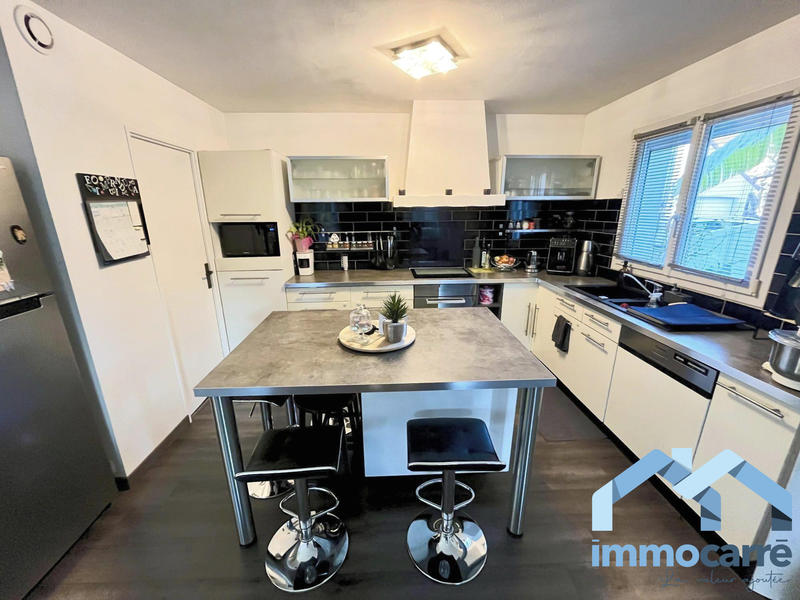 Maison - 105 m² - 5 pièces