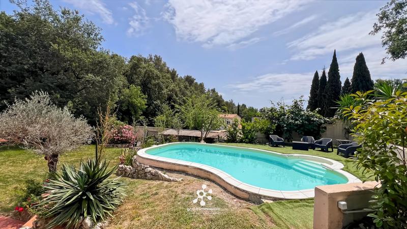 Maison - 147 m² - 6 pièces