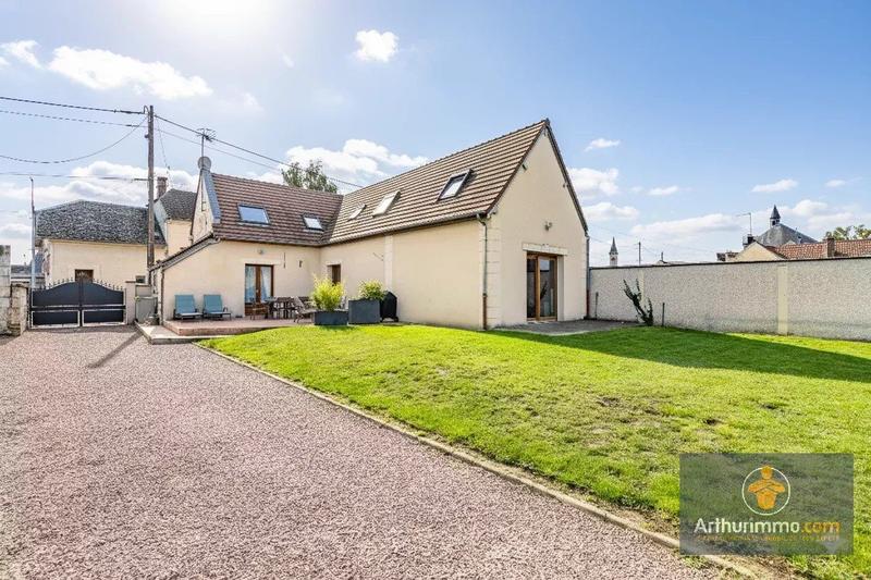 Maison - 145 m² - 5 pièces