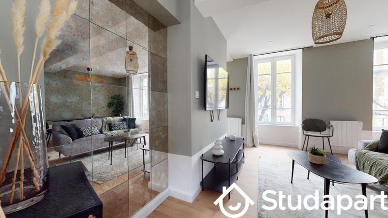 Chambre - 11 m² - 1 pièce