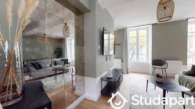 Chambre - 11 m² - 1 pièce