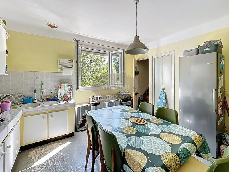 Maison - 101 m² - 6 pièces