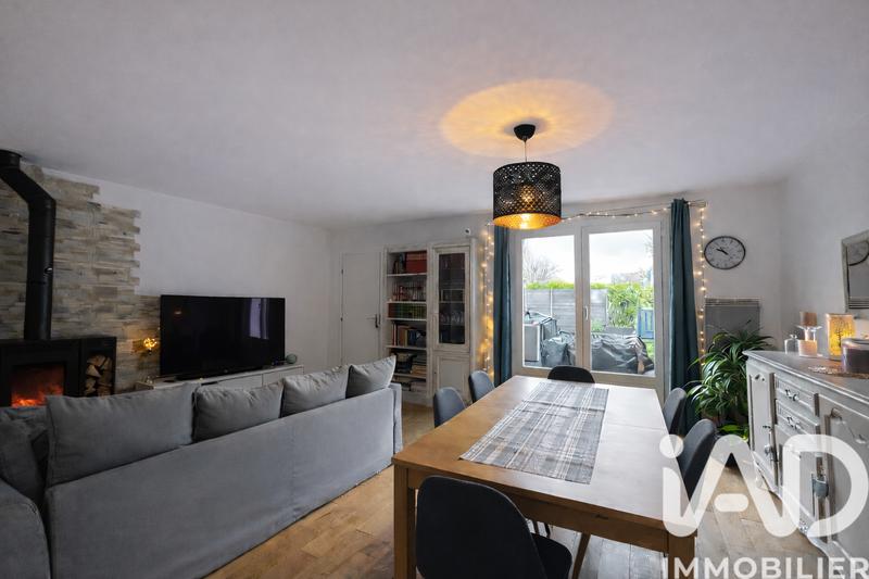 Maison - 98 m² - 5 pièces