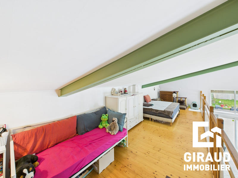 Maison - 200 m² - 7 pièces