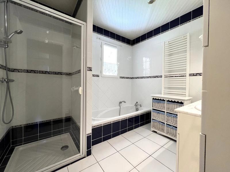 Maison - 119 m² - 5 pièces