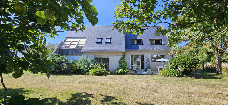 Maison - 180 m² - 6 pièces