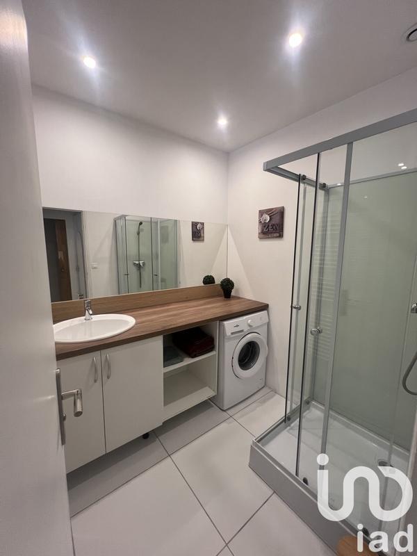 Maison - 260 m² - 9 pièces