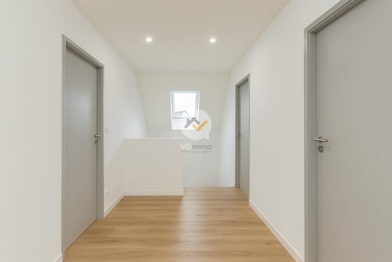 Maison - 103 m² - 5 pièces