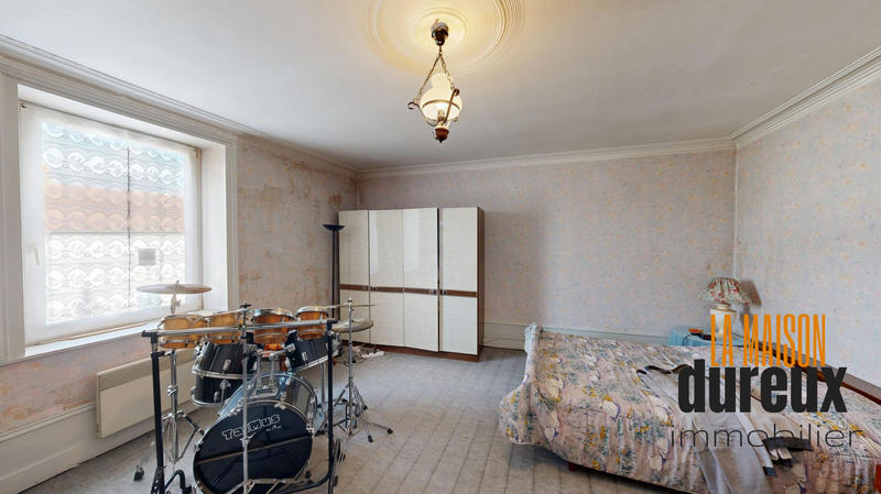 Maison ancienne - 97 m² - 3 pièces