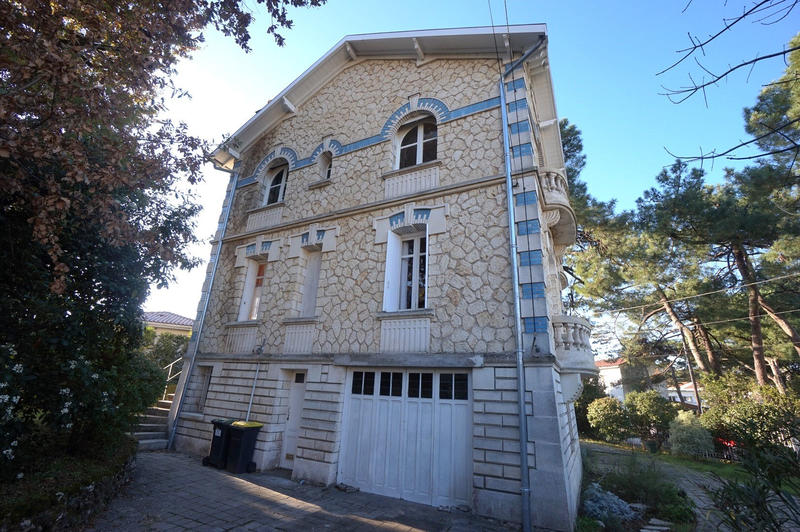 Maison - 135 m² - 7 pièces