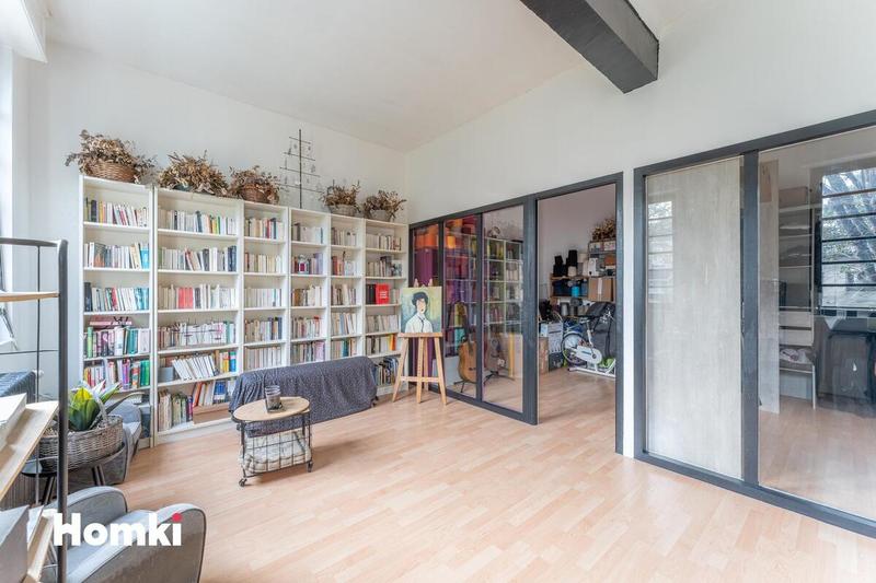 Appartement - 132 m² - 6 pièces