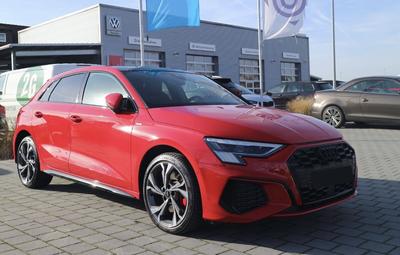 Audi A3 sportback 45 TFSIe 245 s-Line Hybride Rechargeable / Toit Ouvrant Volant Méplat B&amp;O Coffre Elec Keyless