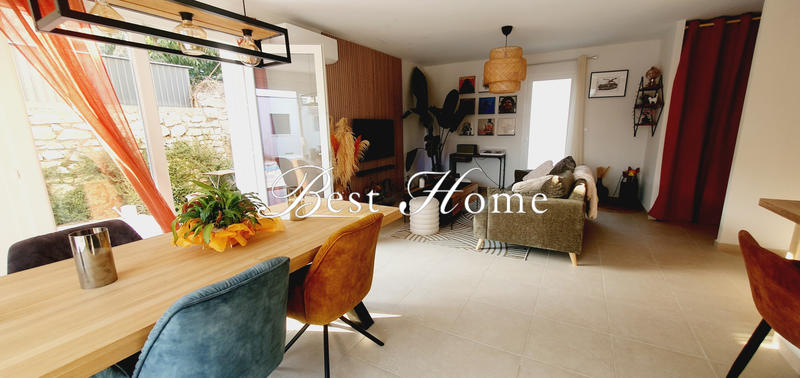 Maison - 88 m² - 4 pièces