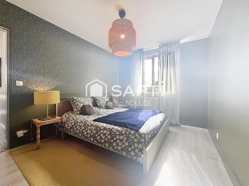 Maison - 182 m² - 7 pièces