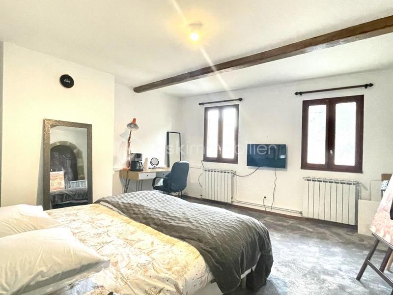 Maison de village - 210 m² - 7 pièces