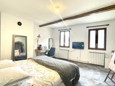 Maison de village - 210 m² - 7 pièces