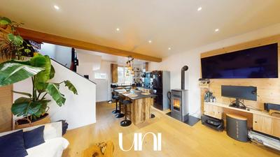 Maison - 91 m² - 3 pièces