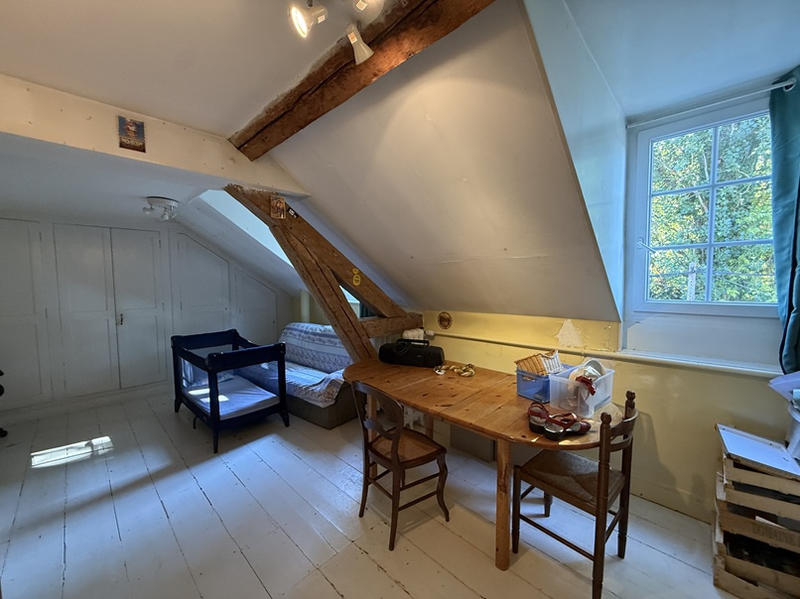 Maison - 278 m² - 8 pièces