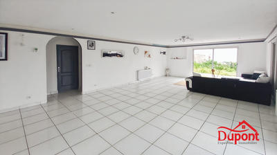 Maison - 120 m² - 4 pièces