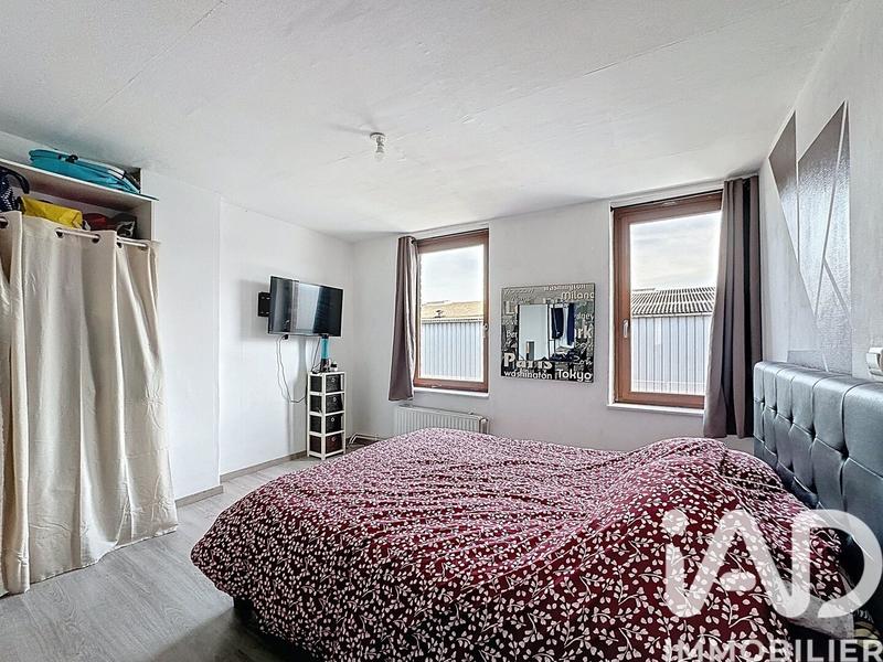 Maison - 96 m² - 4 pièces