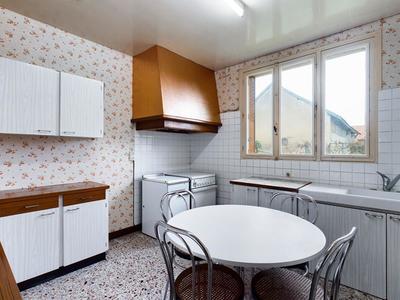 Maison - 117 m² - 6 pièces